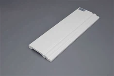 पीएस मोल्डिंग वाटरप्रूफ सजावटी मोल्डिंग प्लास्टिक फ्लोर स्कर्टिंग बोर्ड